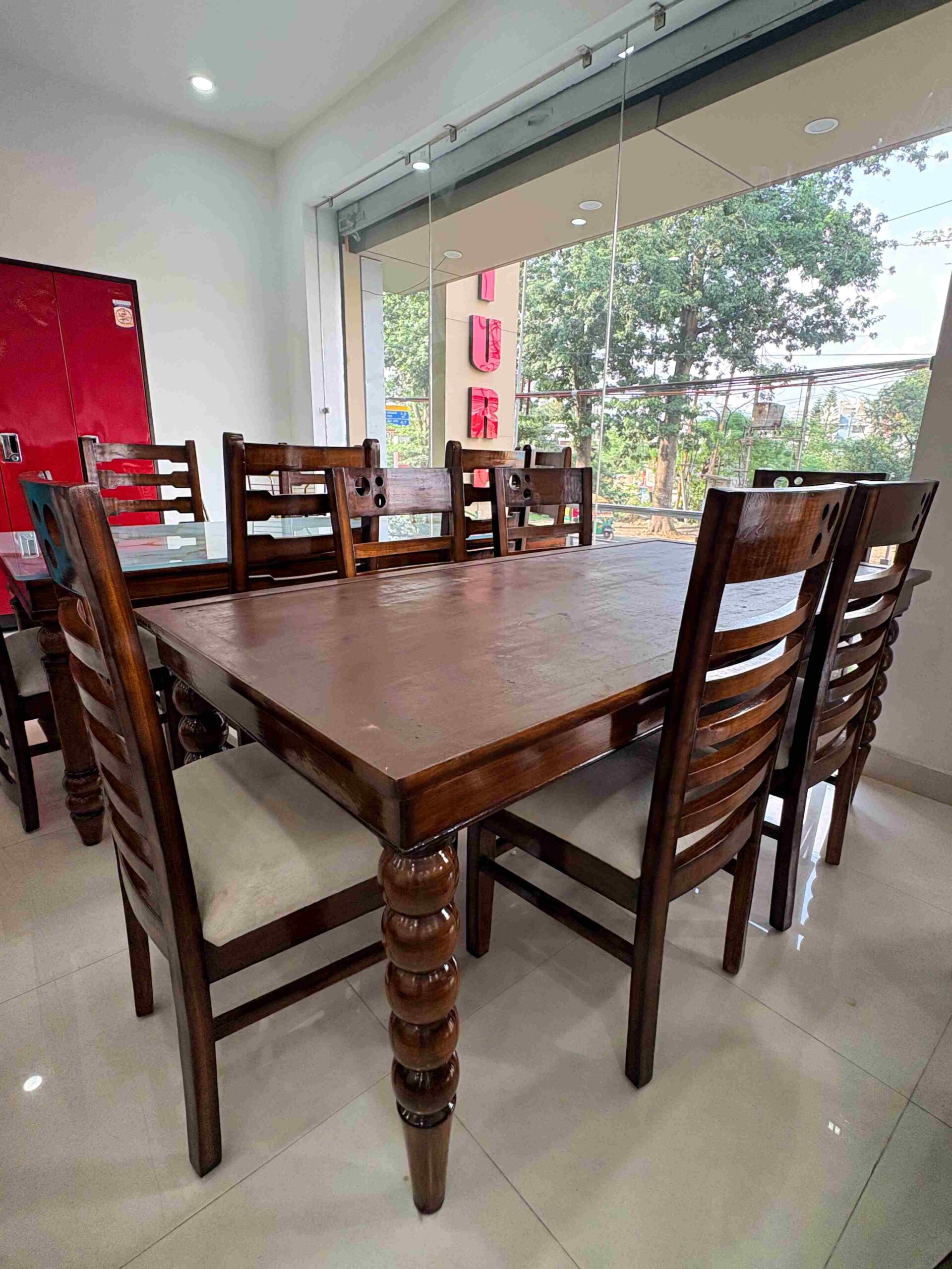 Contemporary Dining Set